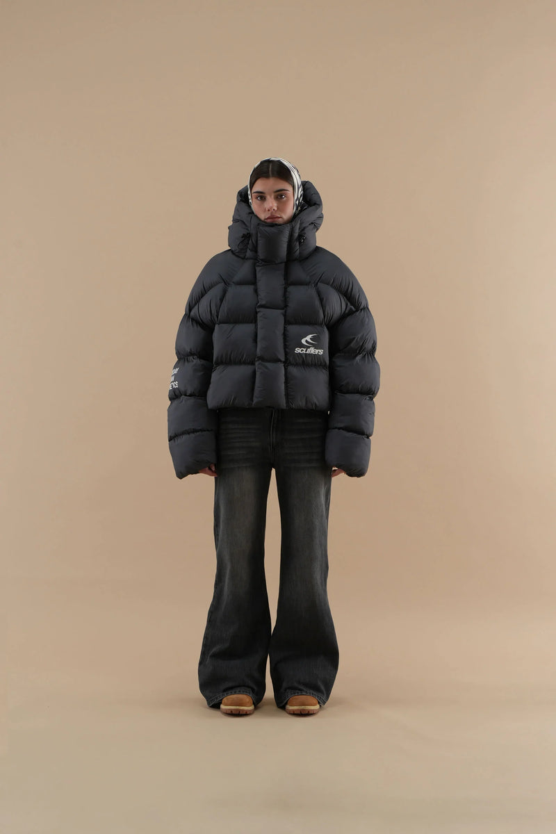 Black Puffer
